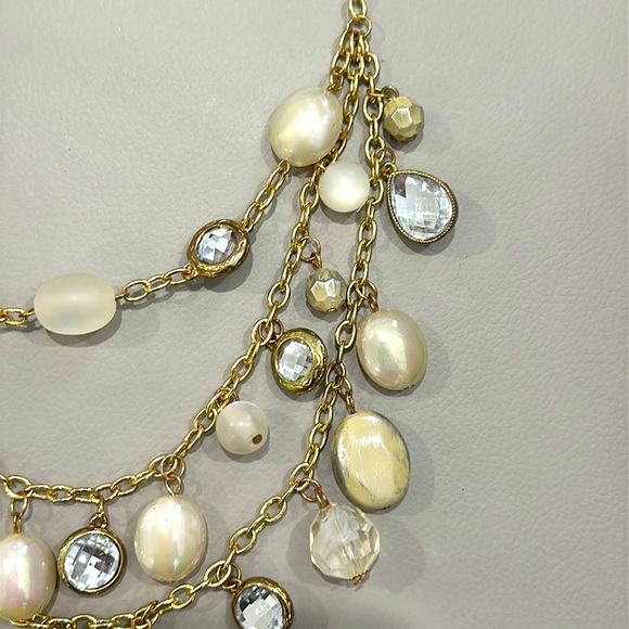 Embellished layer necklace - Picture 3 of 6